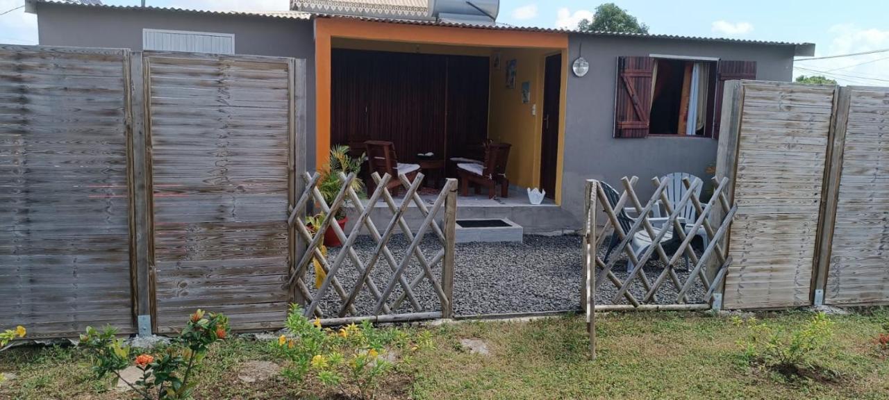 Gite Poz Kreyol Port-Louis Exterior photo